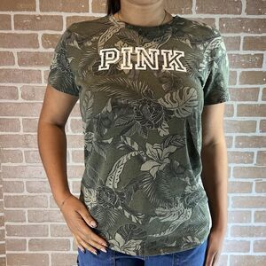Victoria's secret PINK Woman Medium Green Round neck fit t-shirt Floral
